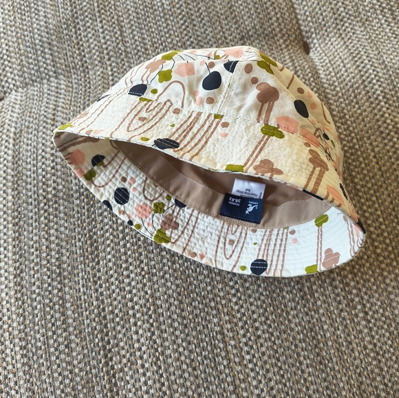 Kangol Abstract Pattern Bucket Hat - White, Pink, Green - Picture 6 of 7